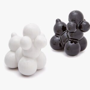 NIB JONATHAN ADLER POODLE SALT AND PEPPER SHAKERS😊
